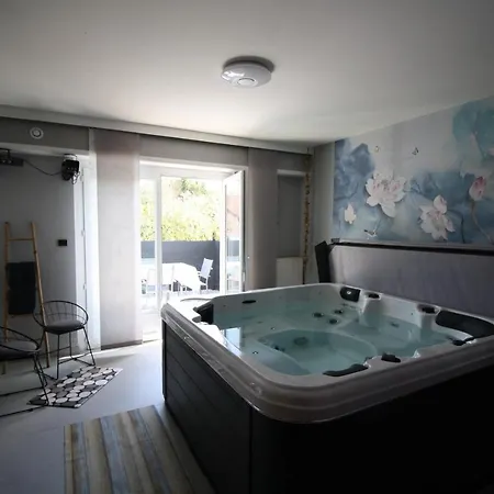 Villa Faby, Jacuzzy Sauna Privatif